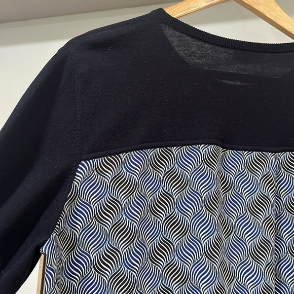 AKRIS Punto Crew Neck Mixed Media Long Sleeve Sweater Top, size 12 - Picture 13 of 13